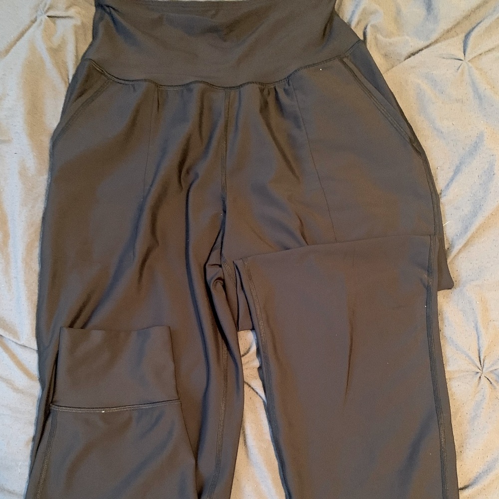 Old Navy Elevate Active joggers